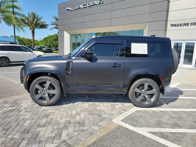 Photo of 2024 Santorini Black Land Rover Defender