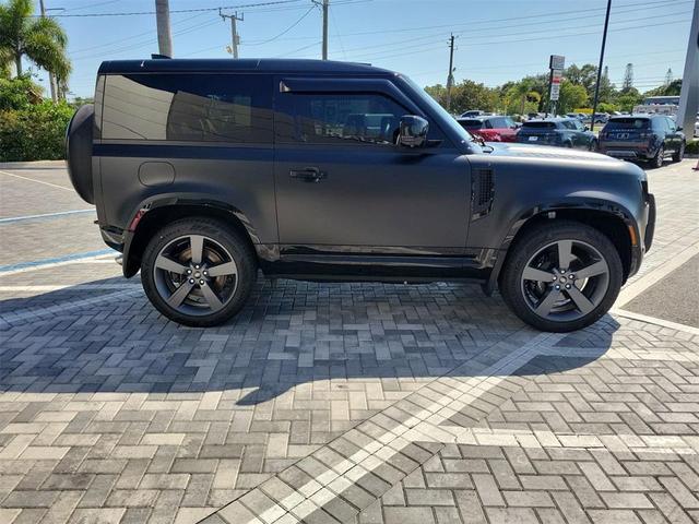 Photo of 2024 Santorini Black Land Rover Defender