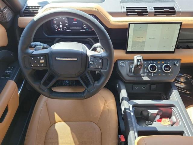 Photo of 2024 Santorini Black Land Rover Defender