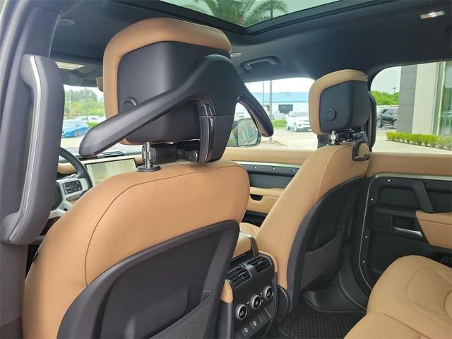 Photo of 2025 Pangea Green Land Rover Defender