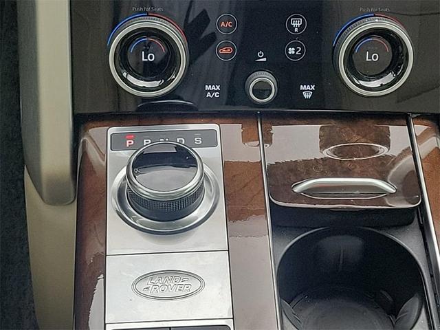 Photo of 2020 Fuji White Land Rover Range Rover