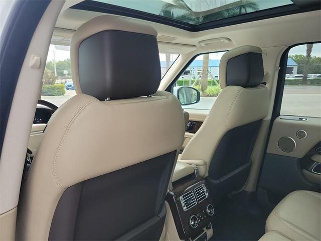 Photo of 2020 Fuji White Land Rover Range Rover