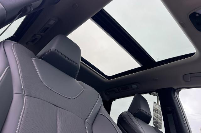 Photo of 2026 Deep Emerald INFINITI QX60