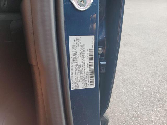 Photo of 2025 Ingot Blue Metallic Mazda CX-50