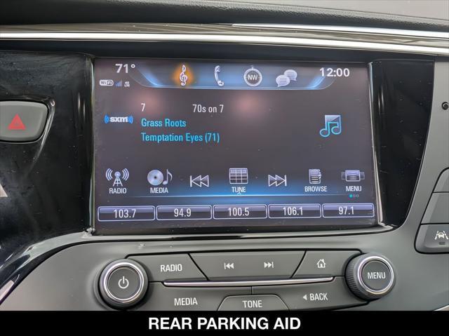 Photo of 2020 Summit White Buick Envision