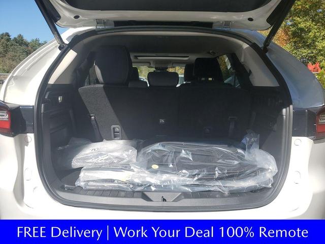 Photo of 2025 Rhodium White Premium Mazda CX-90 PHEV