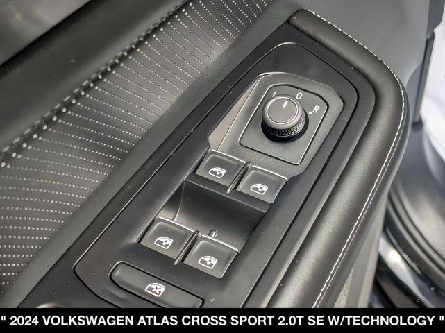 Photo of 2024 Deep Black Pearl Volkswagen Atlas Cross Sport