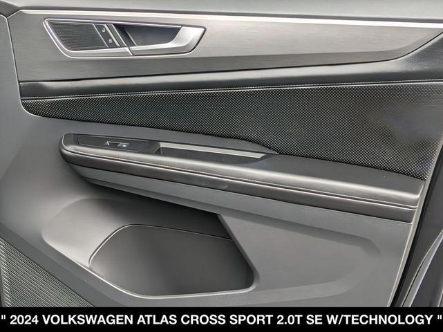 Photo of 2024 Deep Black Pearl Volkswagen Atlas Cross Sport