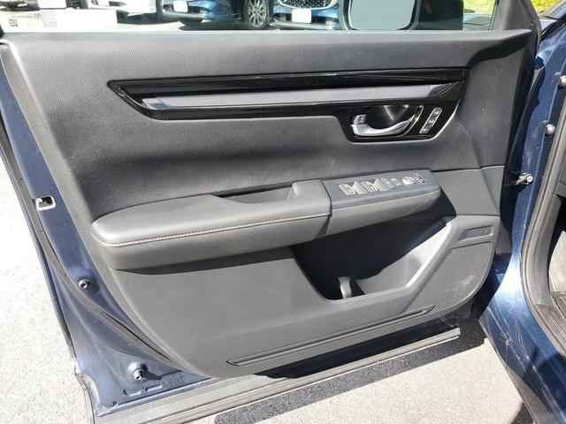 Photo of 2023 Blue Honda CR-V Hybrid