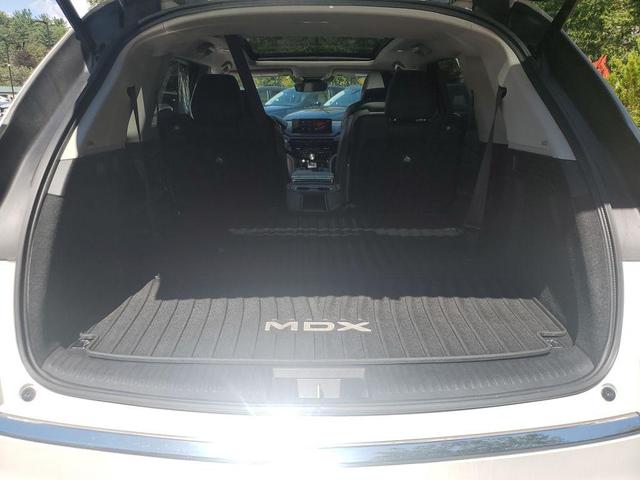 Photo of 2022 Platinum White Pearl Acura MDX