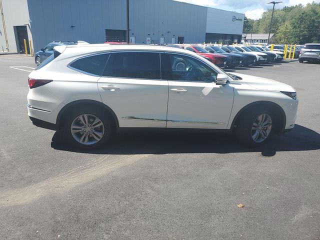 Photo of 2022 Platinum White Pearl Acura MDX