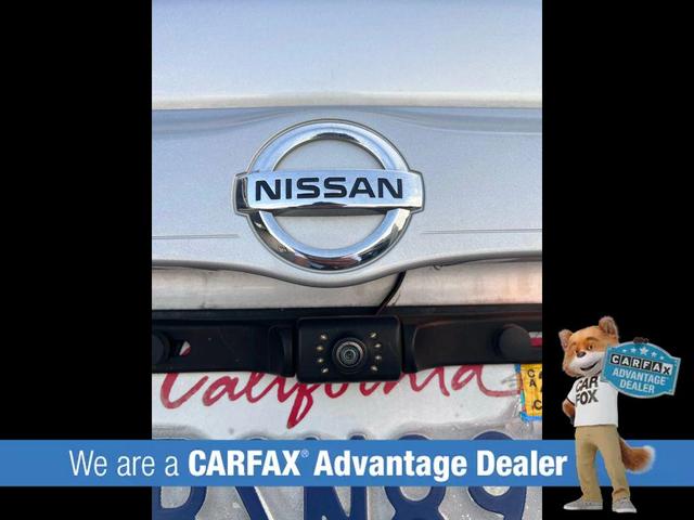 Photo of 2012 Brilliant Silver Metallic Nissan Versa