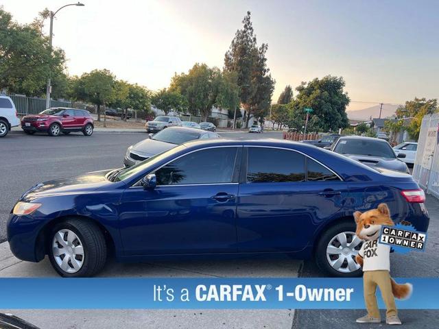 Photo of 2007 Blue Toyota Camry