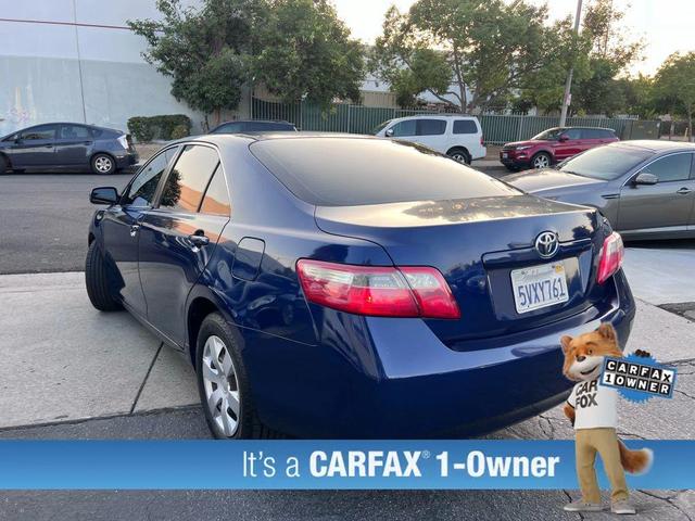 Photo of 2007 Blue Toyota Camry