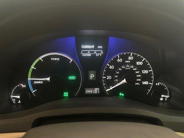 Photo of 2012 White Lexus RX 450h
