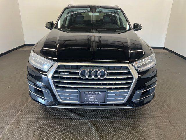 Photo of 2017 Black Audi Q7