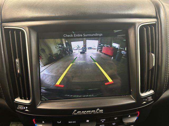 Photo of 2017 Blue Maserati Levante