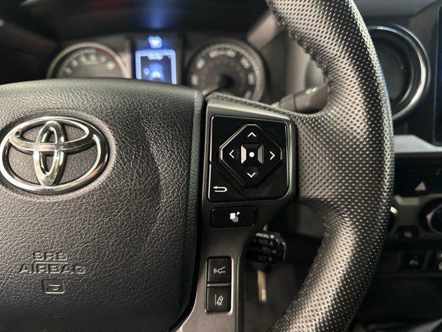 Photo of 2018 Midnight Black Metallic Toyota Tacoma