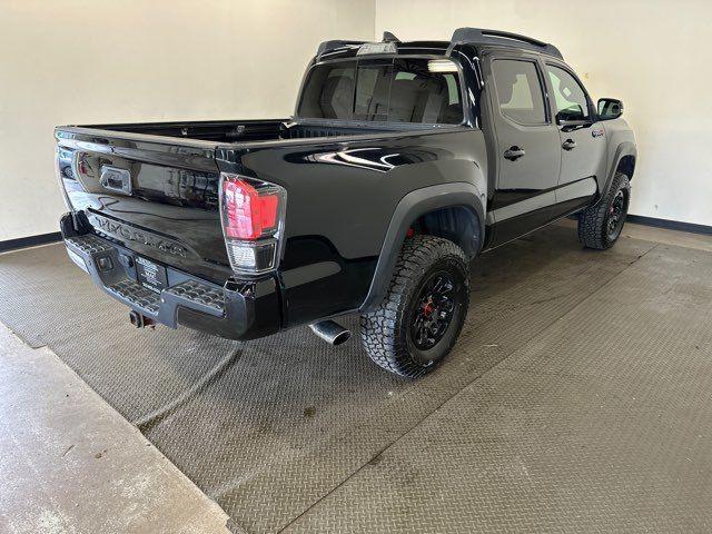 Photo of 2018 Midnight Black Metallic Toyota Tacoma
