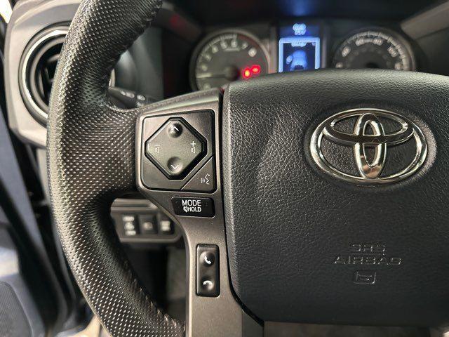 Photo of 2018 Midnight Black Metallic Toyota Tacoma