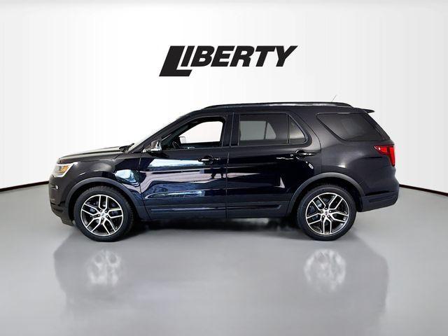 Photo of 2019 Agate Black Metallic Ford Explorer
