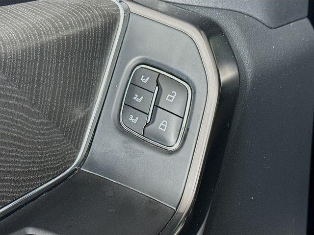 Photo of 2021 Agate Black Metallic Ford F-150