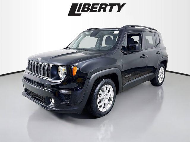 Photo of 2021 Black Clearcoat Jeep Renegade