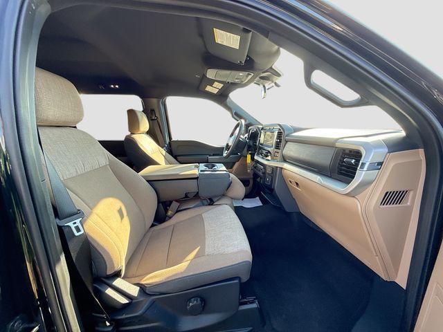 Photo of 2023 Agate Black Metallic Ford F-150