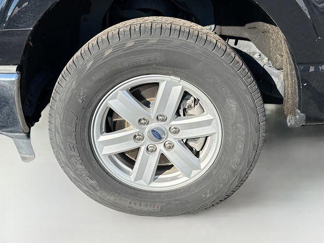 Photo of 2023 Agate Black Metallic Ford F-150