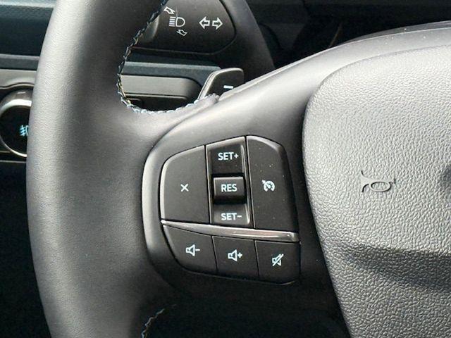 Photo of 2025 Oxford White Ford Maverick