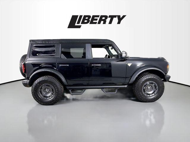 Photo of 2024 Shadow Black Ford Bronco