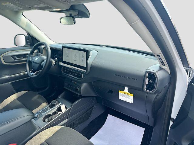 Photo of 2025 Oxford White Ford Bronco Sport