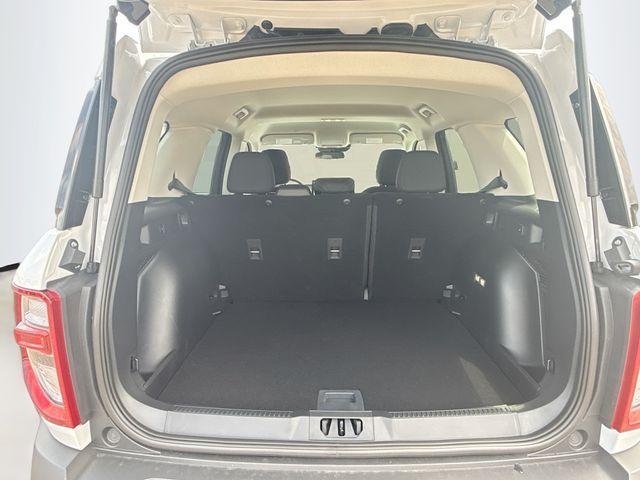 Photo of 2025 Oxford White Ford Bronco Sport