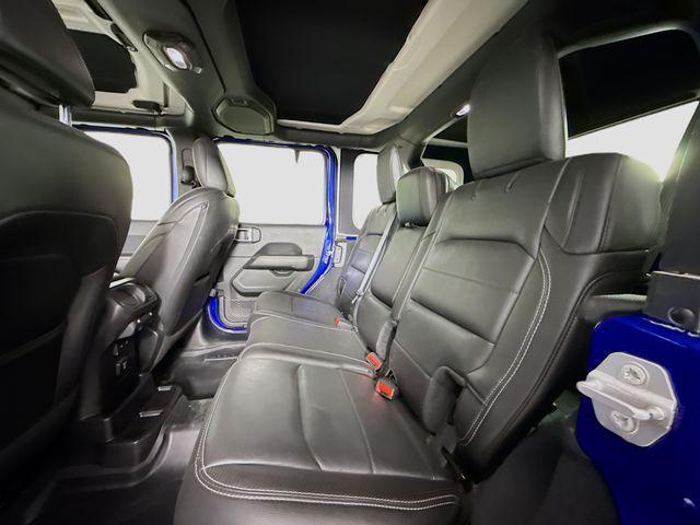 Photo of 2018 Ocean Blue Metallic Jeep Wrangler Unlimited
