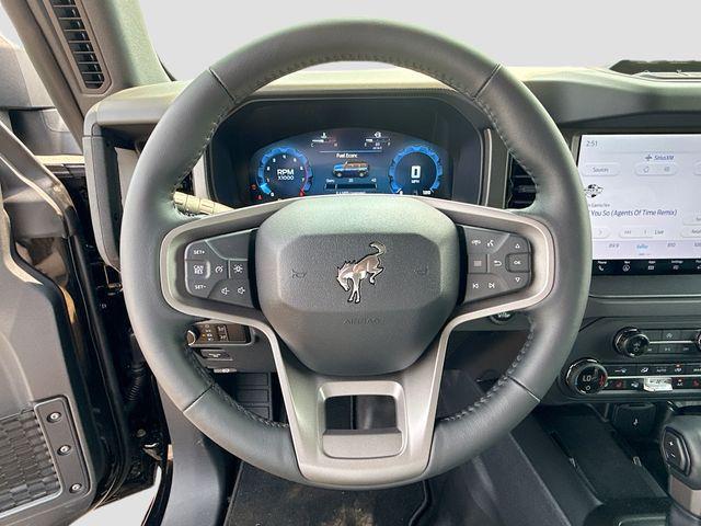 Photo of 2025 Shadow Black Ford Bronco