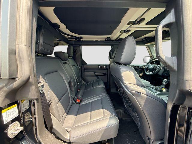 Photo of 2025 Shadow Black Ford Bronco