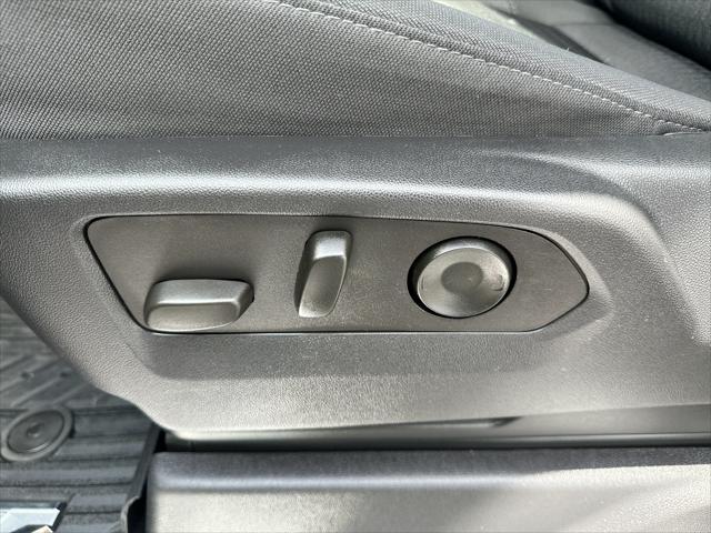 Photo of 2023 Black Chevrolet Silverado 1500