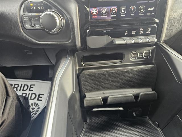 Photo of 2020 Bright White Clearcoat RAM 1500