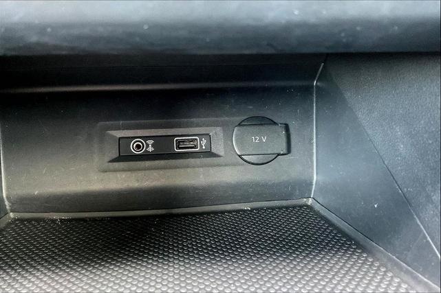 Photo of 2019 Pacific Blue Metallic Volkswagen Atlas