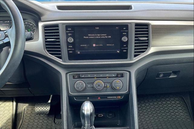 Photo of 2019 Pacific Blue Metallic Volkswagen Atlas