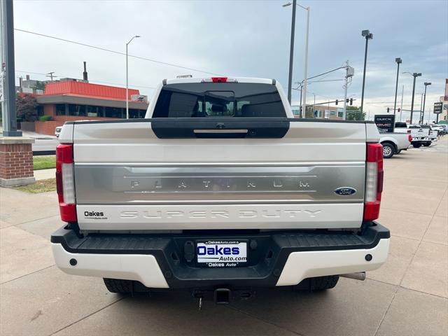 Photo of 2019 White Platinum Ford F-350