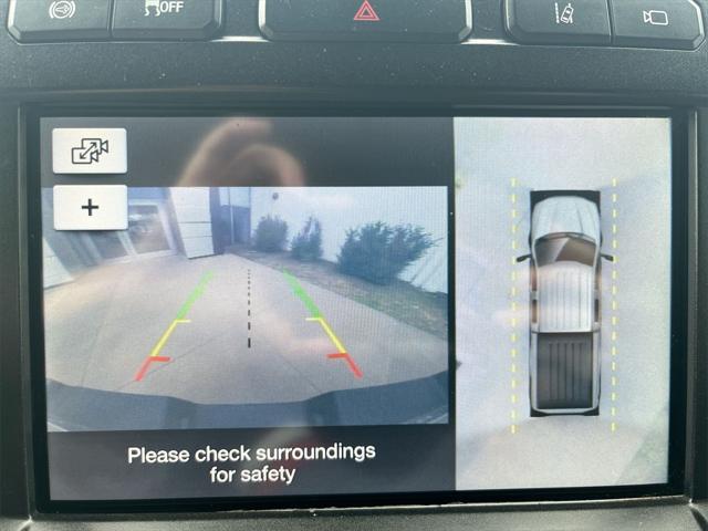 Photo of 2019 White Platinum Ford F-350
