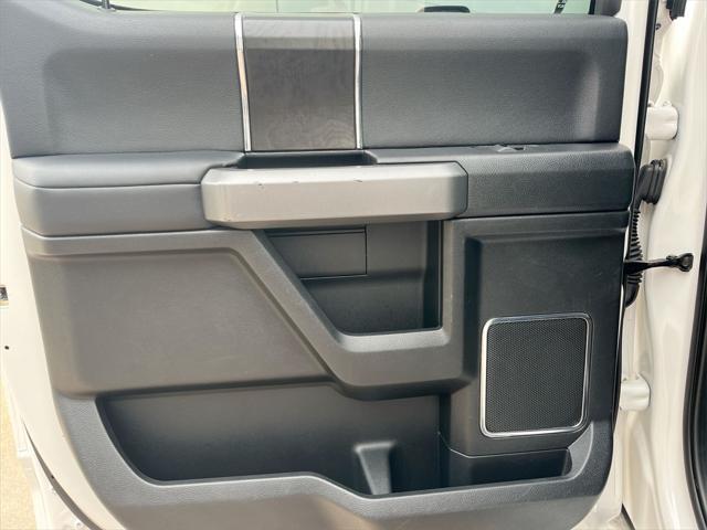 Photo of 2019 White Platinum Ford F-350