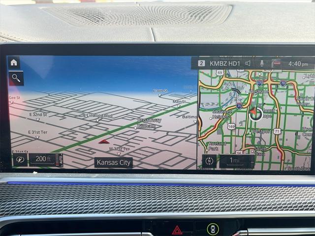 Photo of 2023 Mineral White Metallic BMW X5