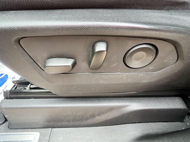 Photo of 2022 Silver Ice Metallic Chevrolet Silverado 1500