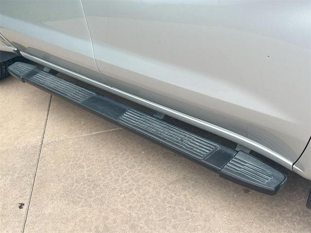 Photo of 2022 Silver Ice Metallic Chevrolet Silverado 1500