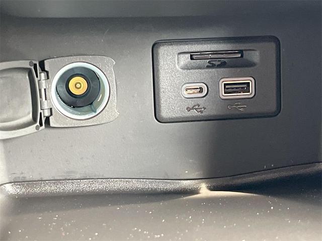 Photo of 2022 Satin Steel Metallic GMC Acadia