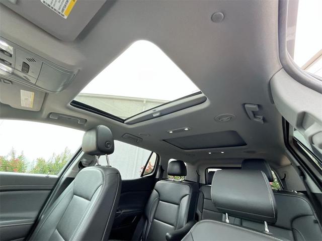 Photo of 2022 Satin Steel Metallic GMC Acadia