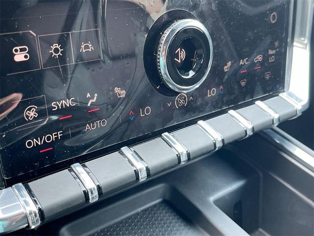 Photo of 2025 Summit White GMC Acadia