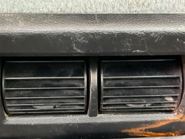 Photo of 2018 Bright White Clearcoat RAM 3500